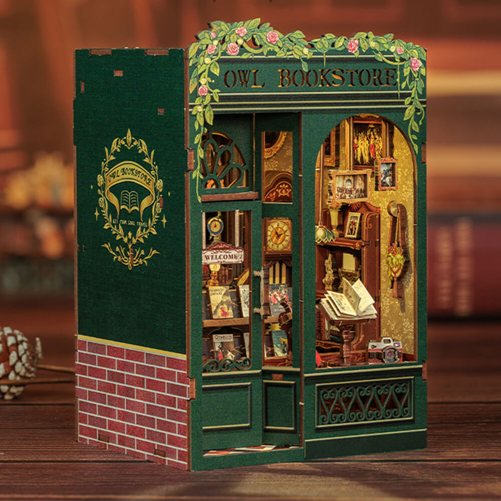 Owl Bookstore - DIY Book Nook Kit